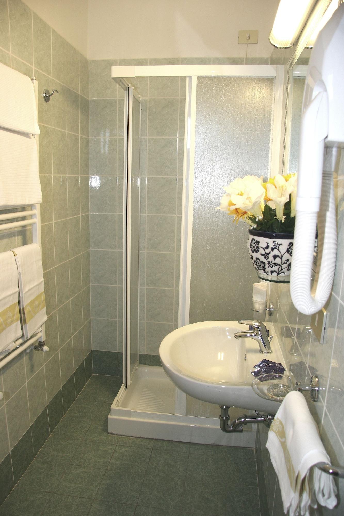 Hotel Eden Флоренция Екстериор снимка